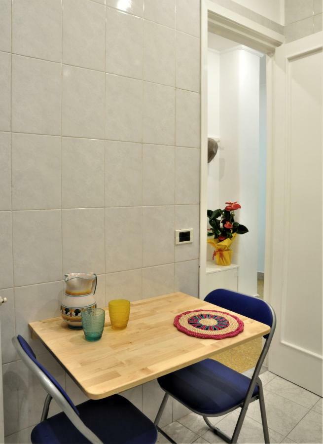 Elera Holiday Apartment Palermo Exterior foto