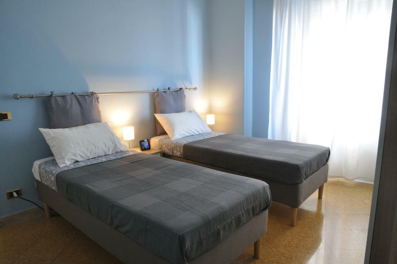 Elera Holiday Apartment Palermo Exterior foto