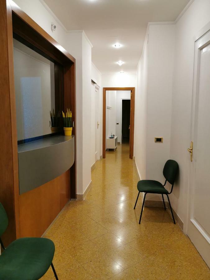Elera Holiday Apartment Palermo Exterior foto